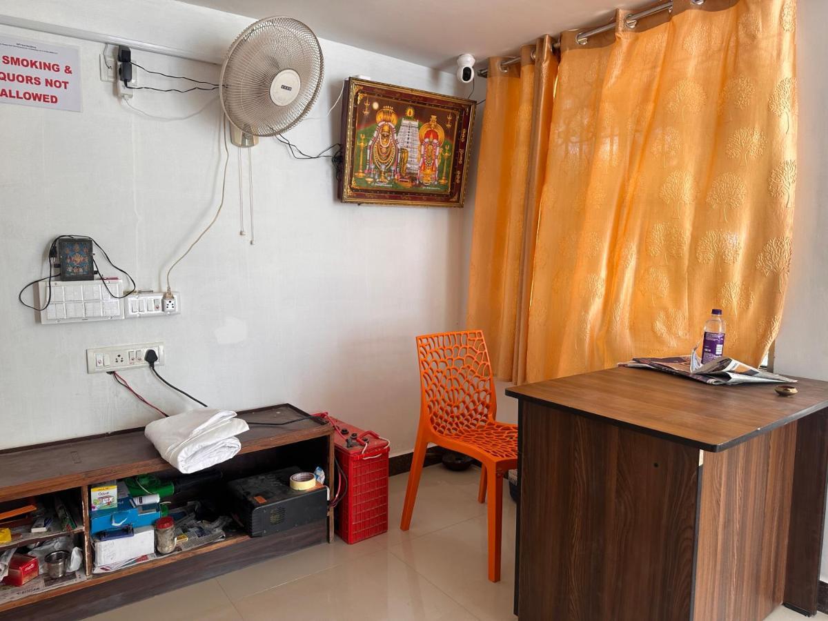 Mps Saai Residency Hotell Tiruvannāmalai Eksteriør bilde